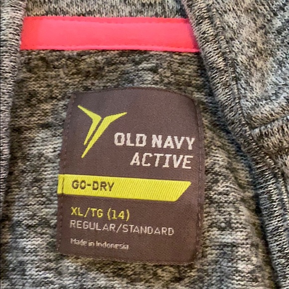 Active sweater - Picture 2 of 2